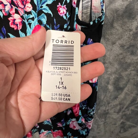 NWT Torrid Babydoll Halter Neck Floral Tank Top Size 1 - Picture 6 of 16